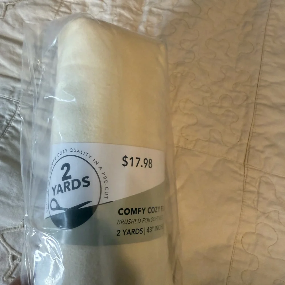 Comfy Cozy Flannel Fabric 2 yards x 43” wide - Picture 2 of 2